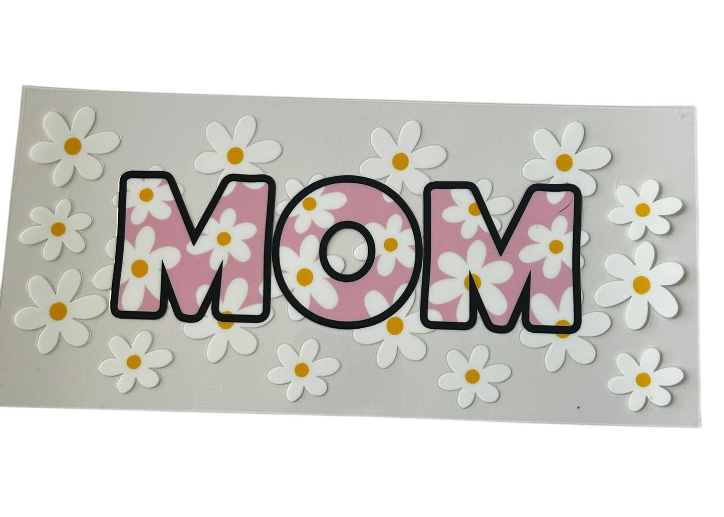 Mom daisy pattern cup wrap with pink background and white daisy flowers