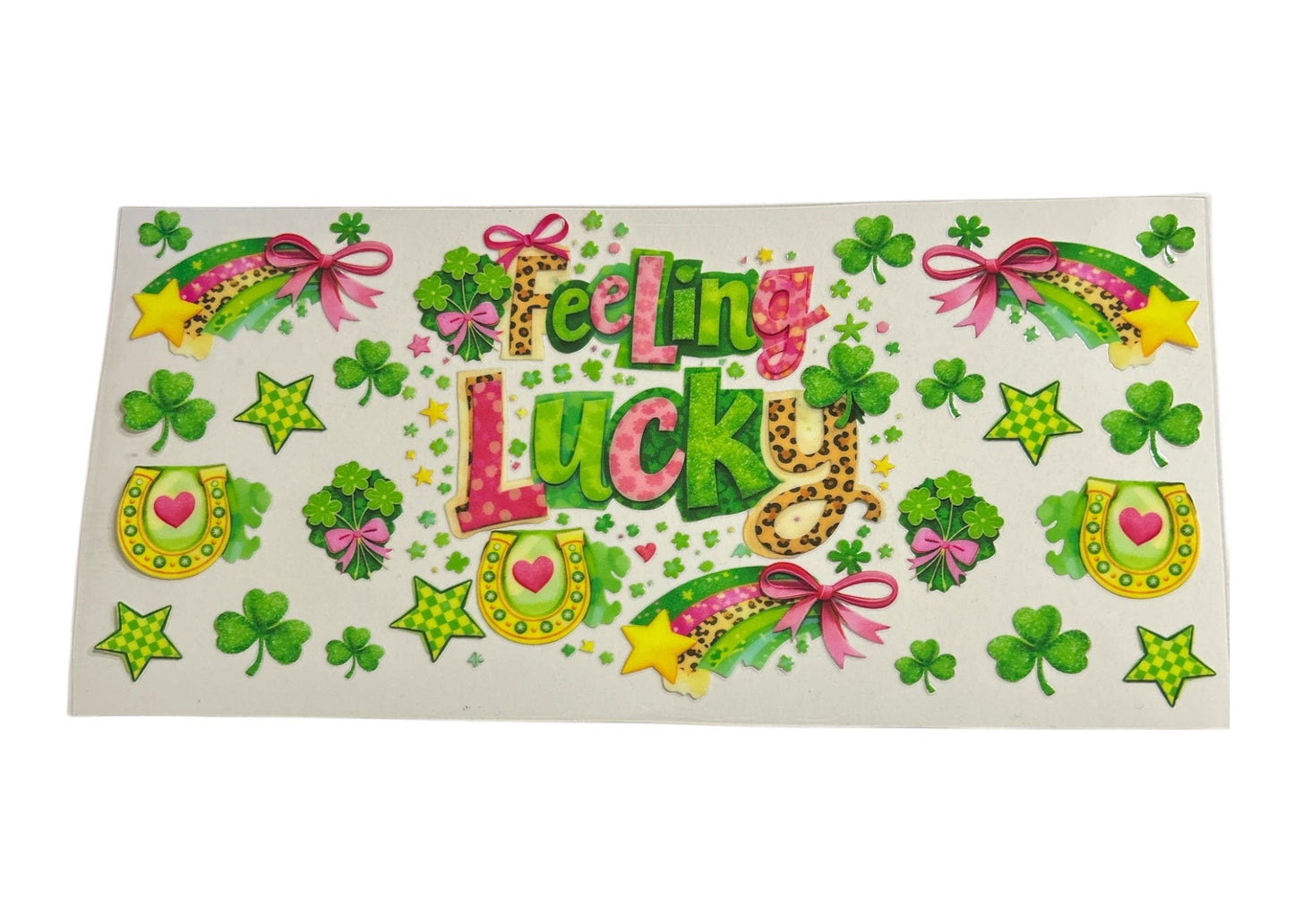 Green Clovers, Horseshoes and 'Feeling Lucky' text cup wrap